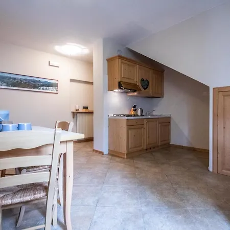 Marangon Suites Sùtrio