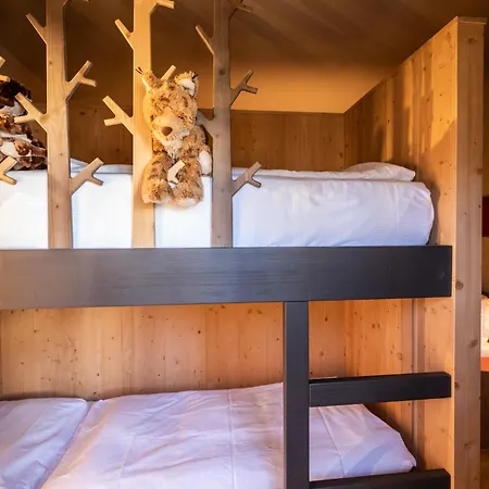 Marangon Suites Apartamento Sùtrio